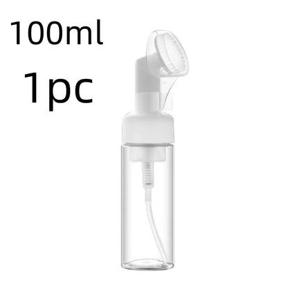 Virelia™ FoamGlow Brush-Dispensador de espuma facial de 100 ml con cepillo de silicona integrado para una limpieza suave, práctica y profunda.